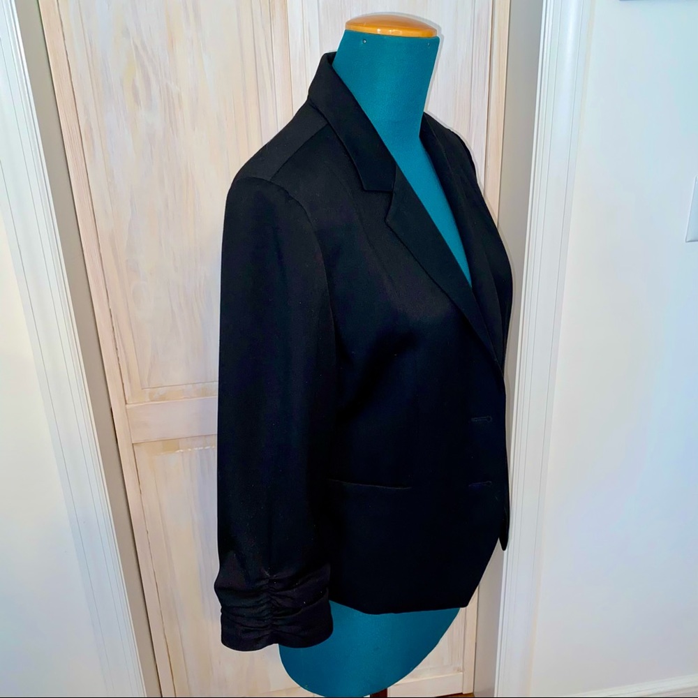 Express Blazer - Picture 4 of 4